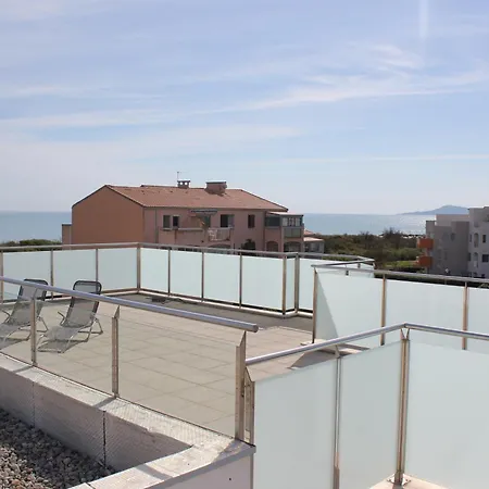 Front De 12 Personnes 3* Saint-Cyprien (Pyrenees-Orientales)